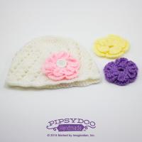 Shell-Stitch Beanie With Button-On Flowers